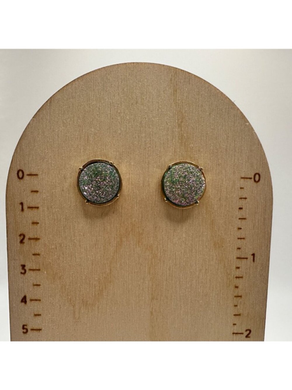 Iridescent Mermaid Colors Flat Back Druzy Stud Earrings Boutique New - Picture 2 of 7